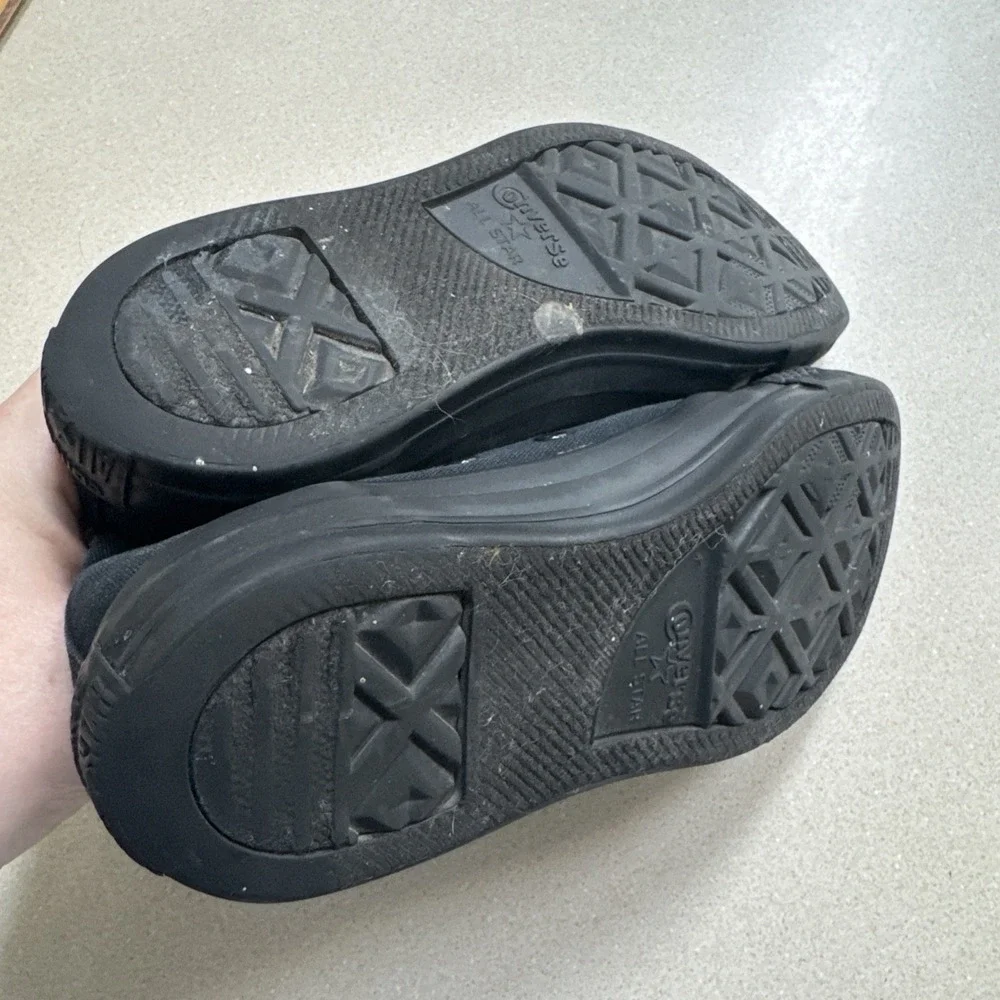 Converse Chuck Taylor All Star Womens Triple Black Size 8 High Top Shoes